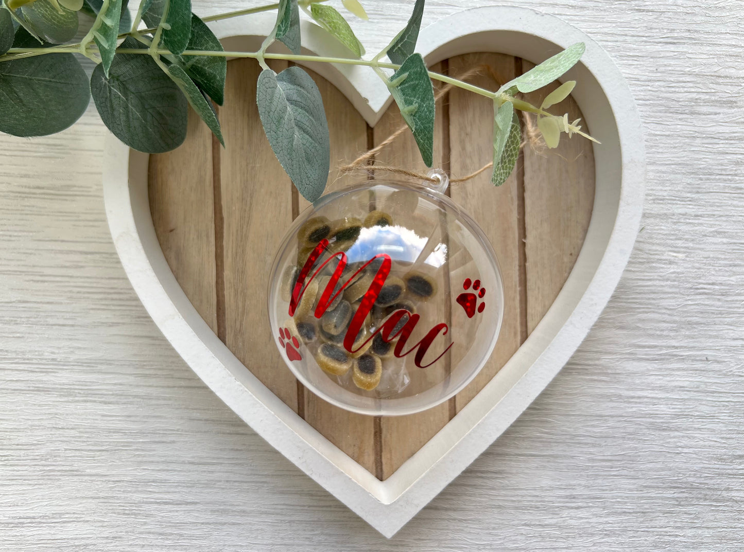 Pet bauble decal